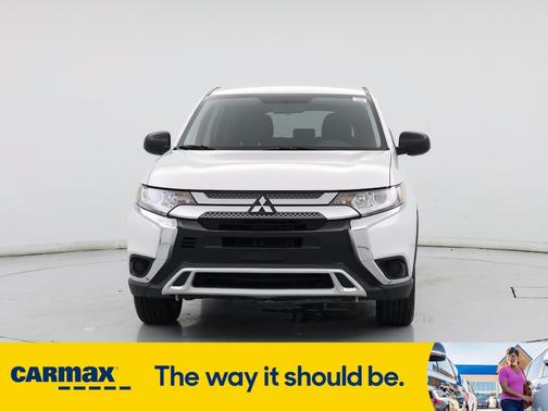 2020 Mitsubishi Outlander ES
