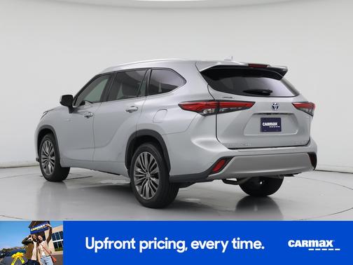 2021 Toyota Highlander Hybrid Platinum
