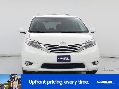 White 2017 Toyota Sienna Limited Premium