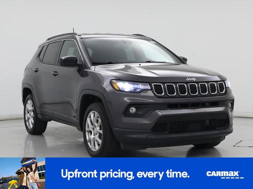 2023 Jeep Compass Latitude Lux