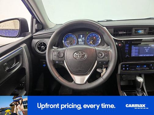 Blue 2019 Toyota Corolla SE