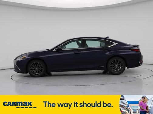 2020 Lexus ES 300h Luxury