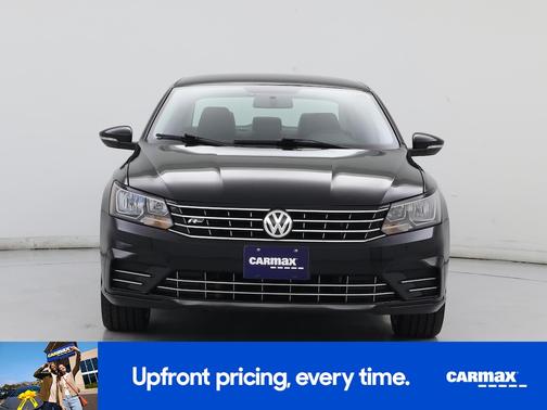 2017 Volkswagen Passat R-Line