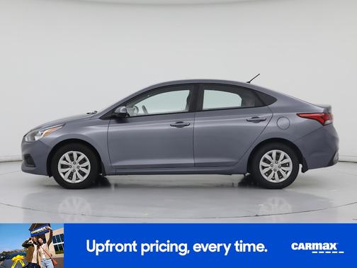 Gray 2019 Hyundai Accent SE