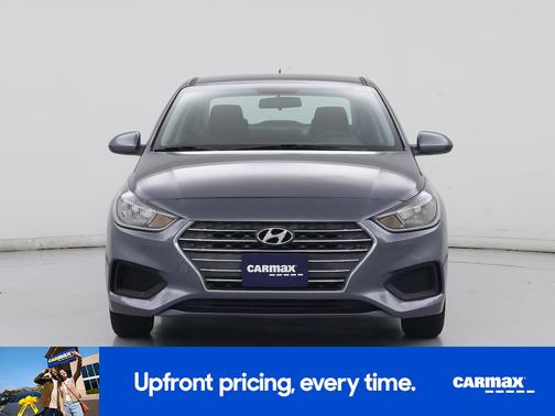 Gray 2019 Hyundai Accent SE