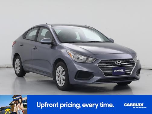 Gray 2019 Hyundai Accent SE