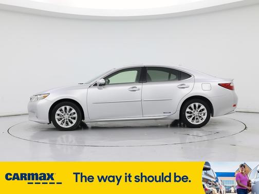 2013 Lexus ES 300h 