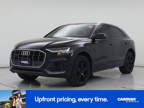 Black 2019 Audi Q8 Premium