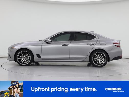 2022 Genesis G70 2.0T