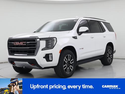 White 2023 GMC Yukon AT4