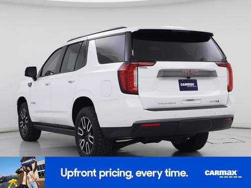 White 2023 GMC Yukon AT4