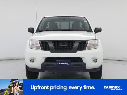 White 2017 Nissan Frontier SV