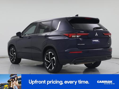 Blue 2024 Mitsubishi Outlander SE