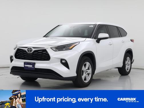 2022 Toyota Highlander LE
