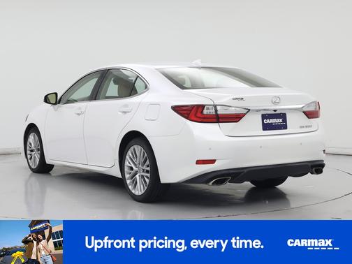 White 2016 Lexus ES 350