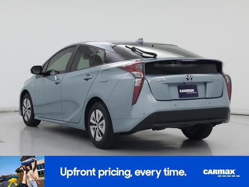Green 2018 Toyota Prius One