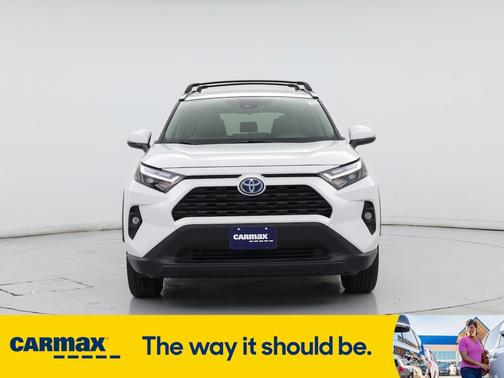 2024 Toyota RAV4 Hybrid XLE Premium