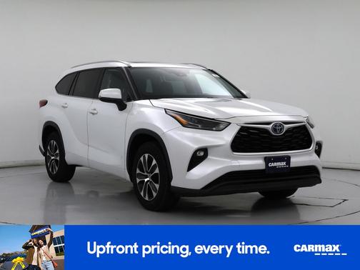 2022 Toyota Highlander Hybrid XLE