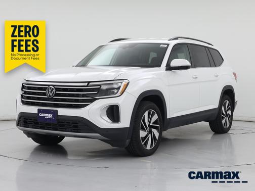 White 2025 Volkswagen Atlas SE w/Tech