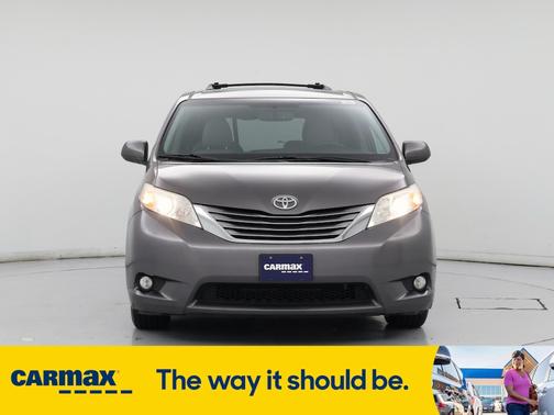 2016 Toyota Sienna XLE Premium