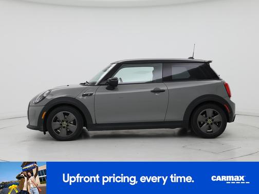Gray 2023 MINI SE Hardtop SE