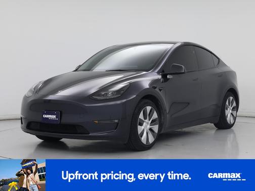 Gray 2024 Tesla Model Y Long Range