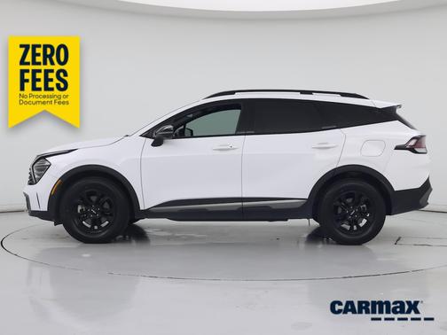 White 2023 Kia Sportage X-Pro Prestige