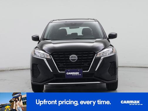 Black 2025 Nissan Kicks Play S