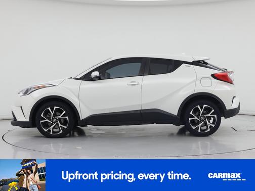 White 2018 Toyota C-HR XLE