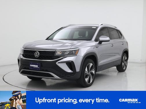 Silver 2024 Volkswagen Taos SE