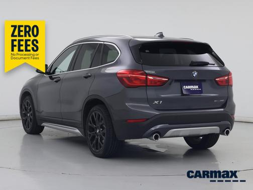 Gray 2022 BMW X1 SDrive28i