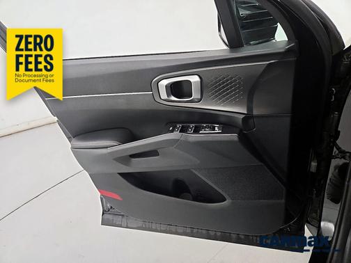 Black 2022 Kia Sorento S