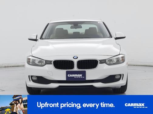White 2015 BMW 320 I