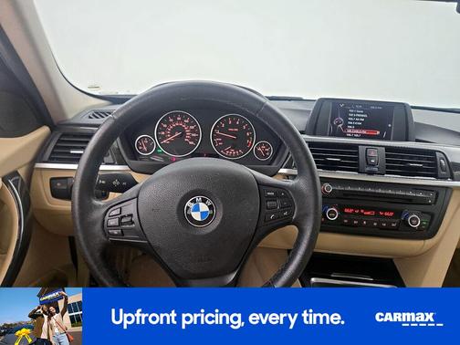 White 2015 BMW 320 I