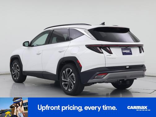 White 2025 Hyundai TUCSON Limited