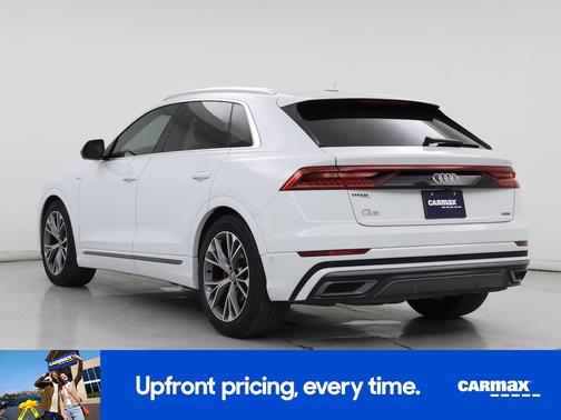 2021 Audi Q8 Premium Plus