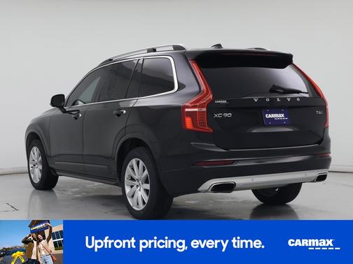 Black 2017 Volvo XC90 T6 Momentum