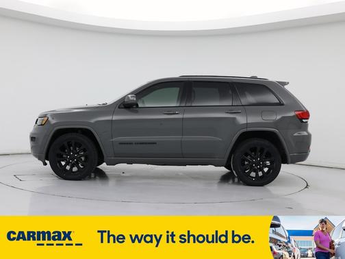 2020 Jeep Grand Cherokee Laredo
