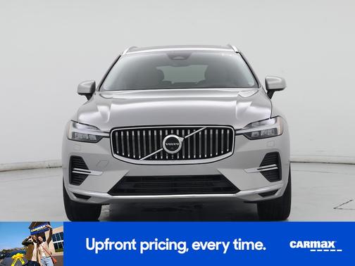 2022 Volvo XC60 Recharge Plug-In Hybrid T8 Inscription Expression