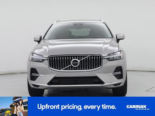 2022 Volvo XC60 Recharge Plug-In Hybrid T8 Inscription Expression
