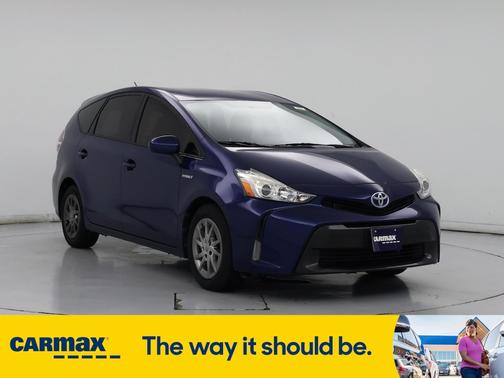 2015 Toyota Prius v Three
