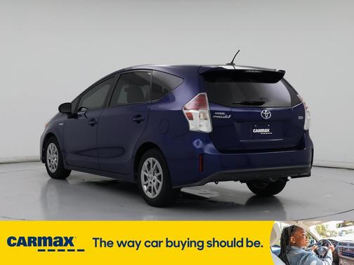 2015 Toyota Prius v Three