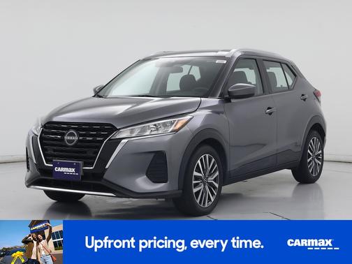 Gray 2022 Nissan Kicks SV