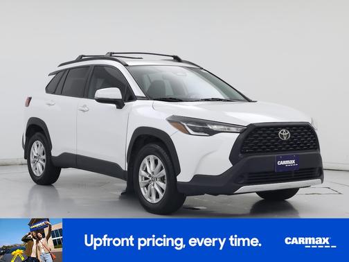 White 2024 Toyota Corolla Cross LE