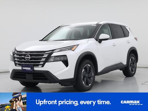 White 2025 Nissan Rogue SV