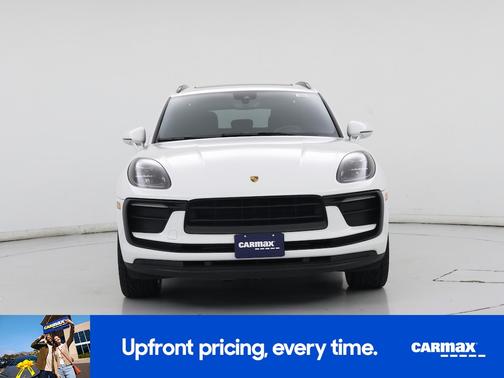 2022 Porsche Macan 