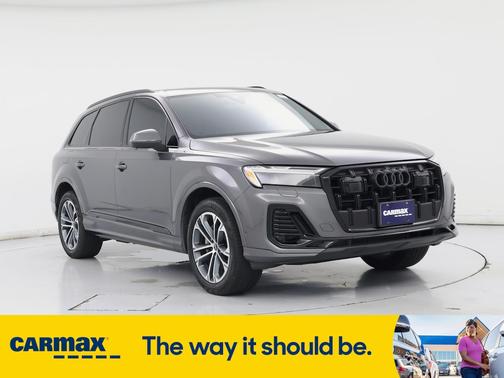 2025 Audi Q7 Premium Plus