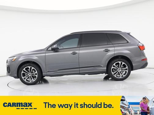 2025 Audi Q7 Premium Plus