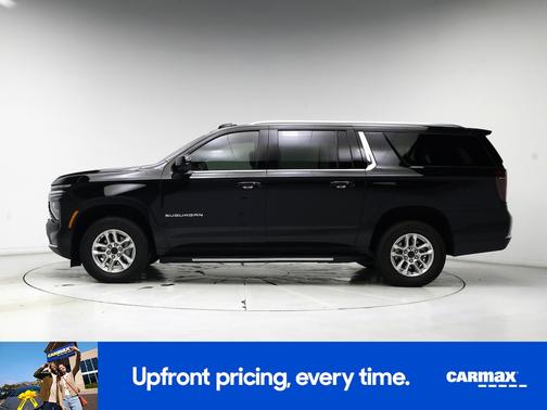 2025 Chevrolet Suburban LT
