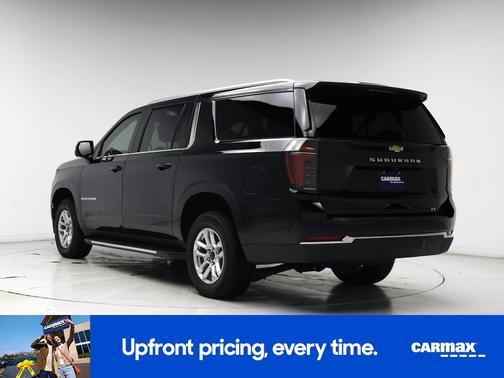 2025 Chevrolet Suburban LT